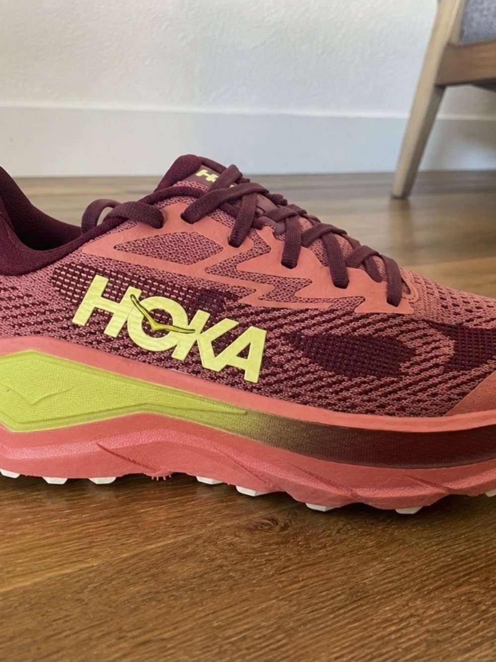 HOKA Speedgoat 6 Trail Running Shoes Lightweight Grip Outdoor Sneakers 8D